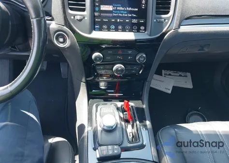 2021 Chrysler 300 300S from USA, damaged, VIN 2C3CCABG6MH554654